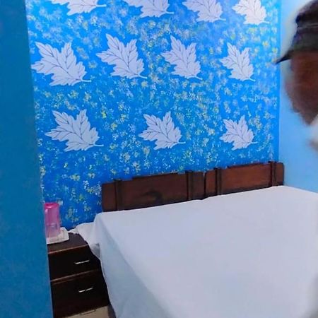 Hotel Atithi Galaxy カーンプル エクステリア 写真