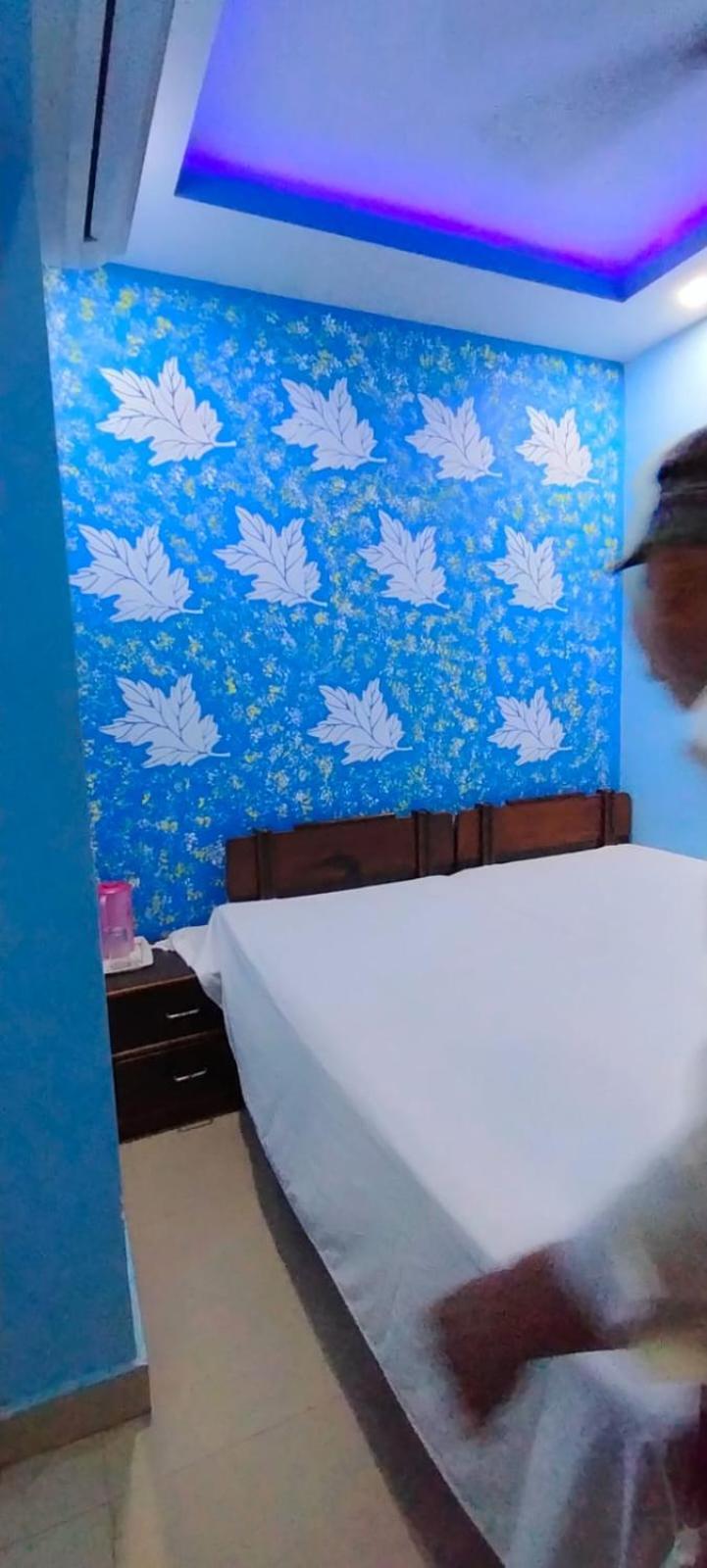 Hotel Atithi Galaxy カーンプル エクステリア 写真